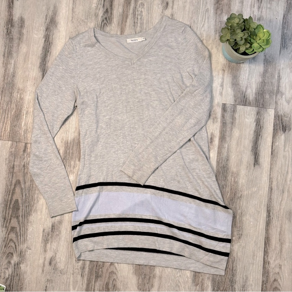 Assymetrical colour block sweater dress